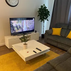 Apartment Defining Luxury, Comfort& Class2