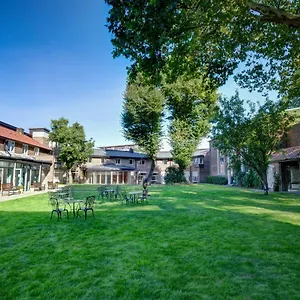 Hotel The Royal Foundation Of St Katharine, London